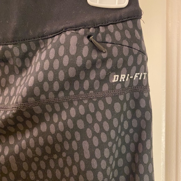 Nike Dri-Fit Running Leggings - Picture 3 of 4